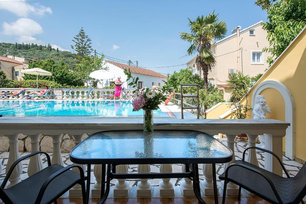 Andreas Pool Complex room 5